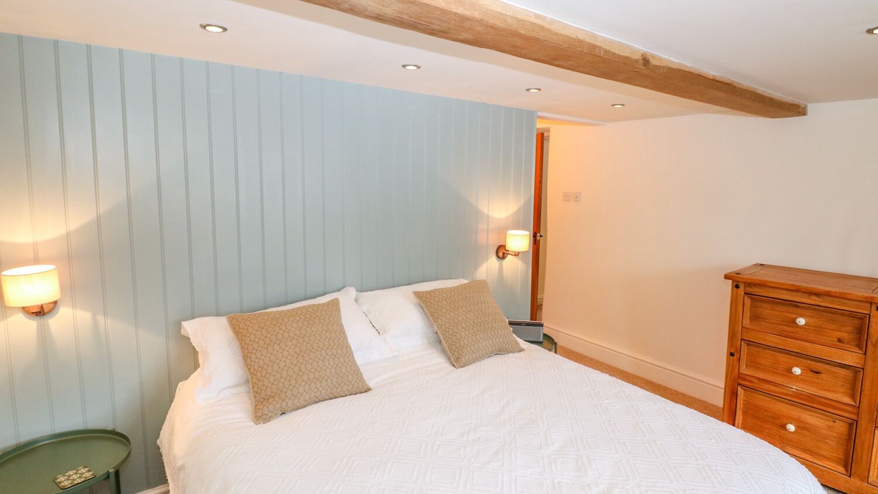 Photo of Others in Hayfield