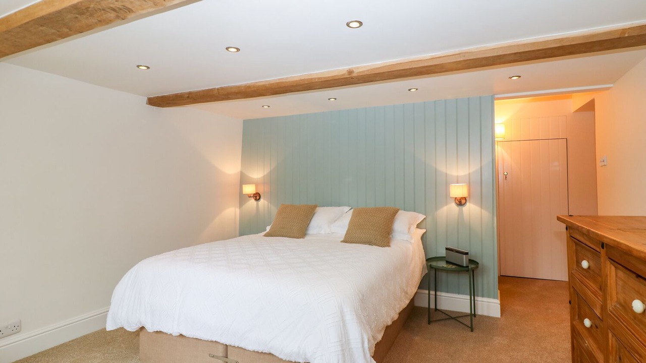 Photo of Others in Hayfield