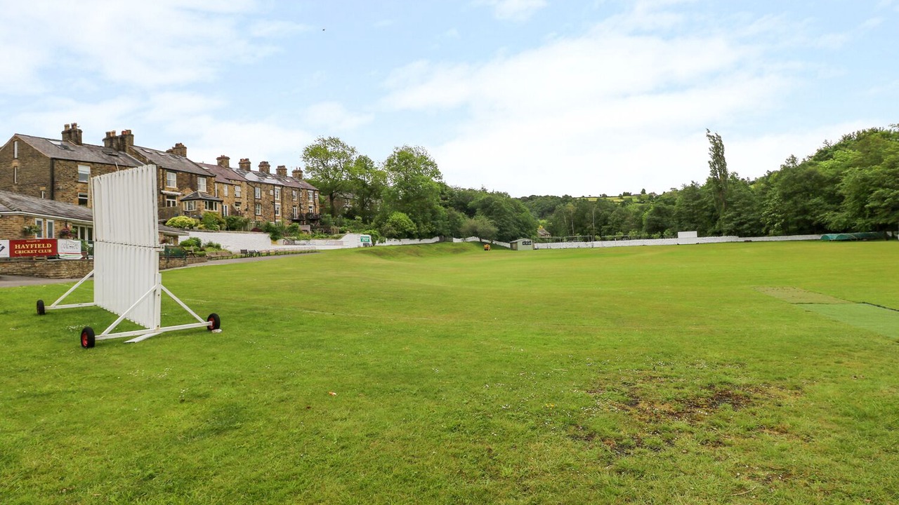 Photo of Others in Hayfield