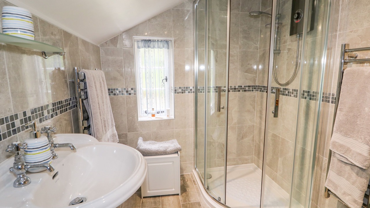 Photo of Others in West Ashby