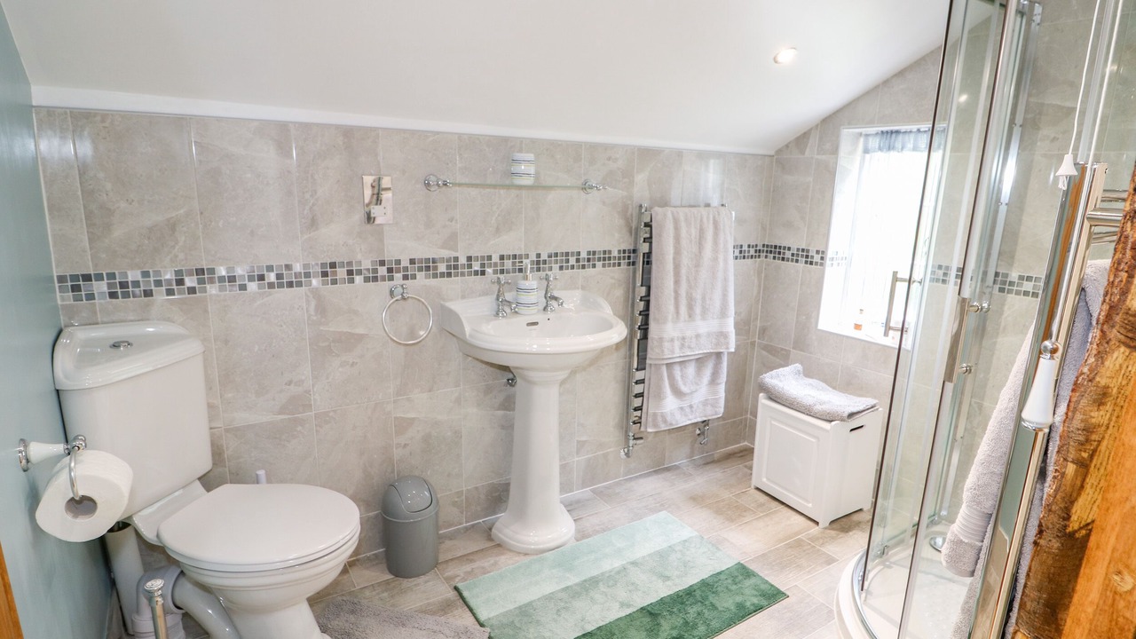 Photo of Others in West Ashby