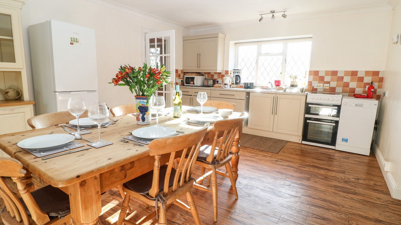 Photo of Others in Hook Norton