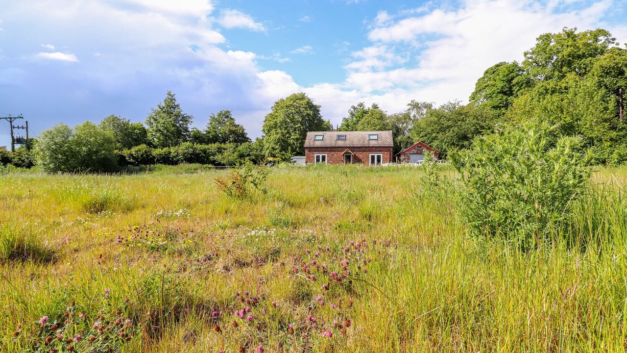 Photo of Others in Norley