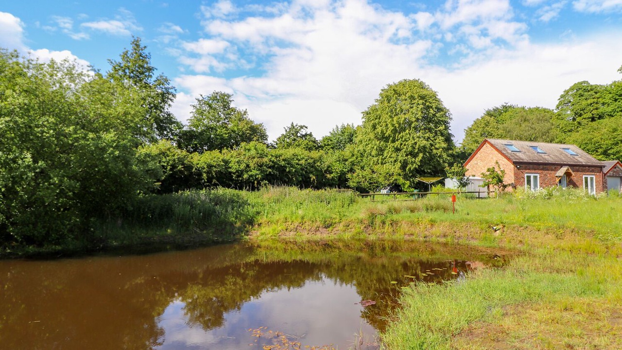 Photo of Others in Norley