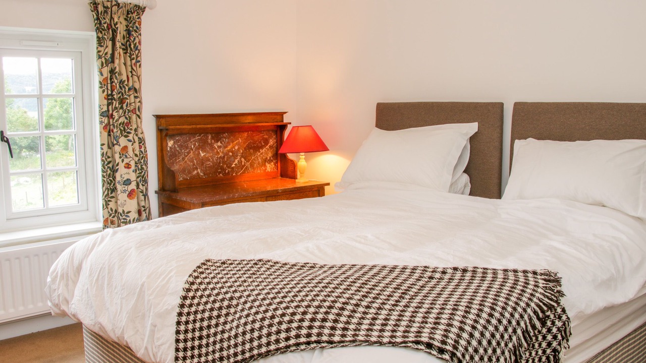 Photo of Others in Knighton