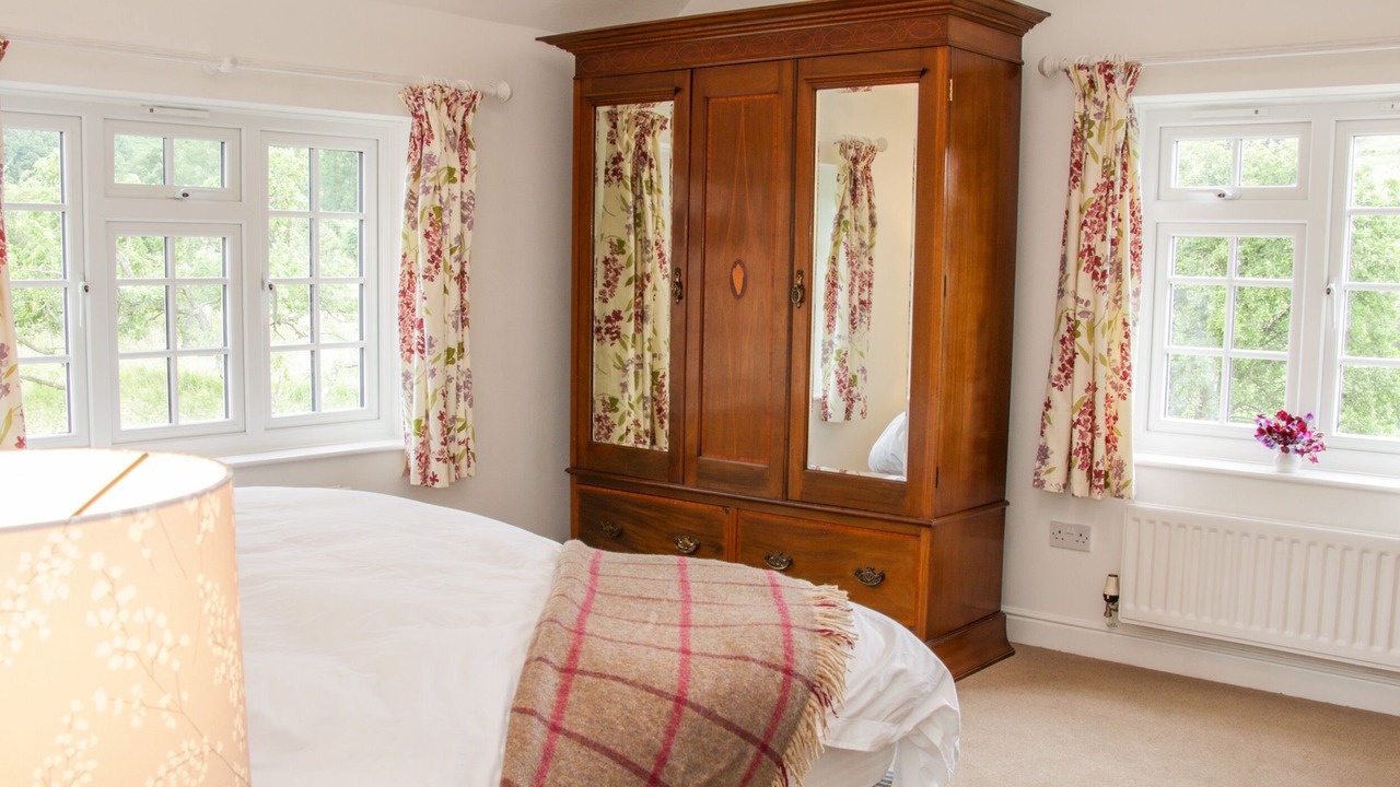 Photo of Others in Knighton