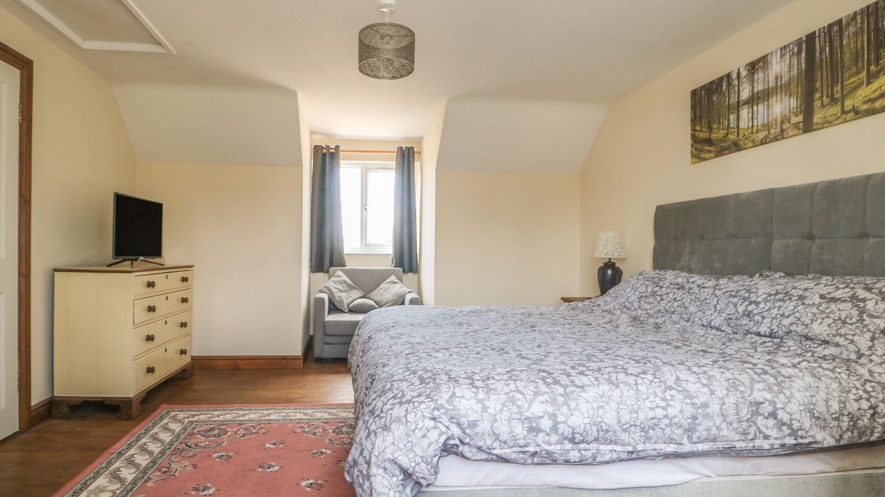 Photo of Others in Storwood