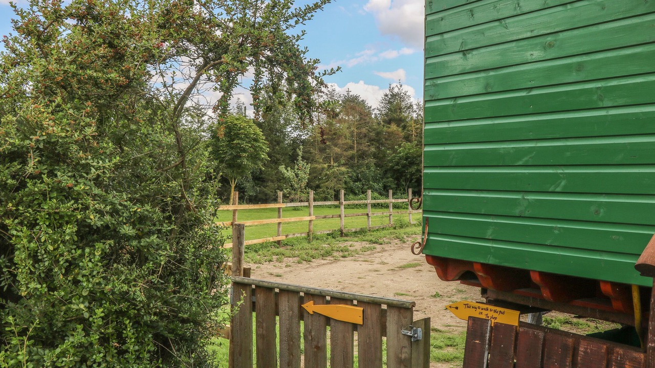 Photo of Others in Storwood