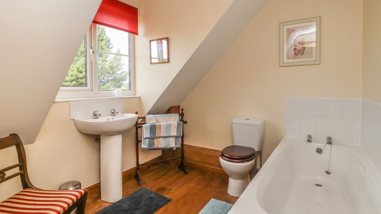 Photo of Others in Storwood