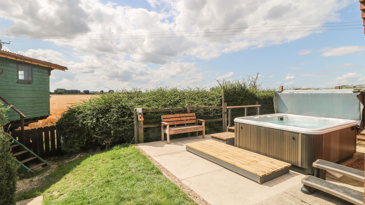 Photo of Others in Storwood