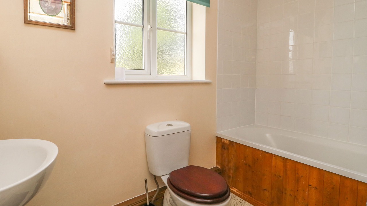 Photo of Others in Storwood