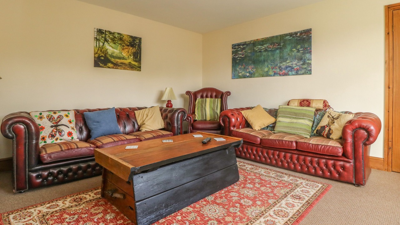 Photo of Others in Storwood