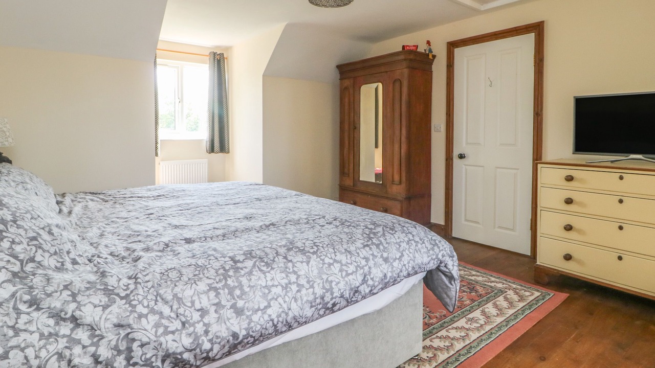 Photo of Others in Storwood