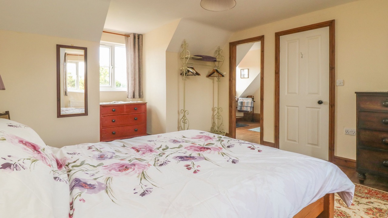 Photo of Others in Storwood