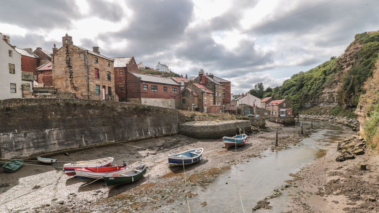 Photo of Others in Staithes