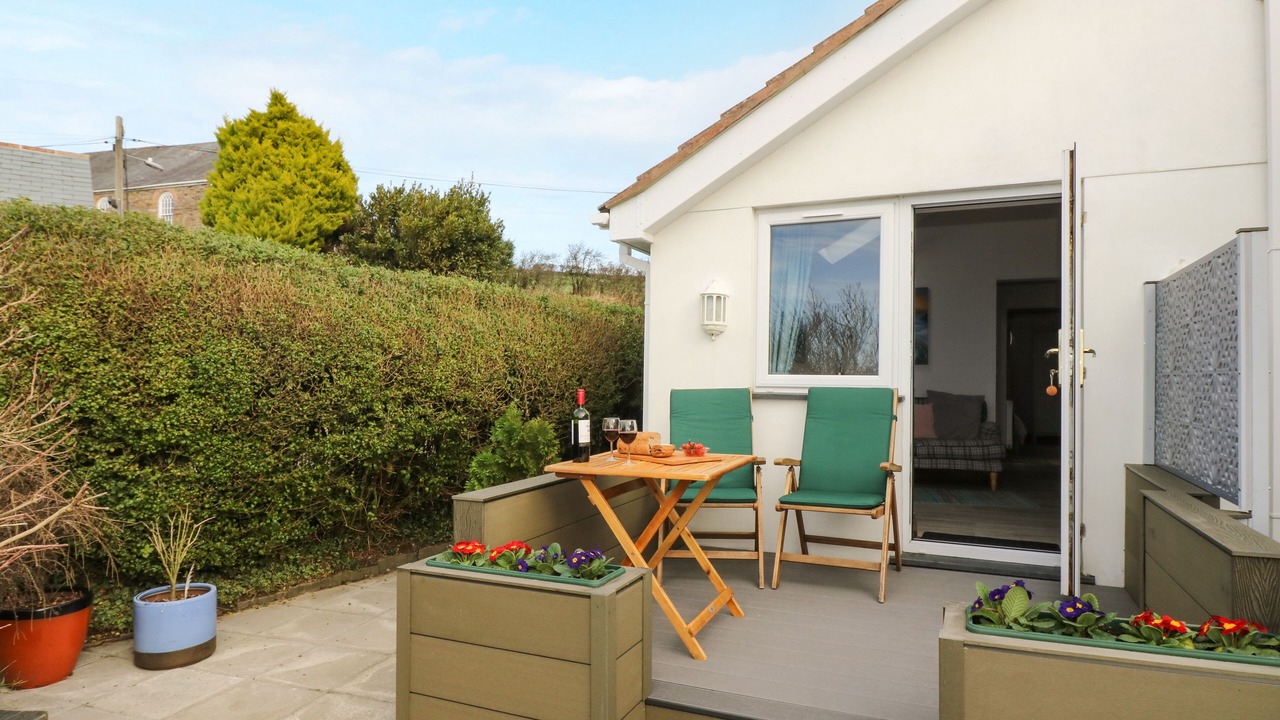 Photo of Patio Balcony in Trewarmett