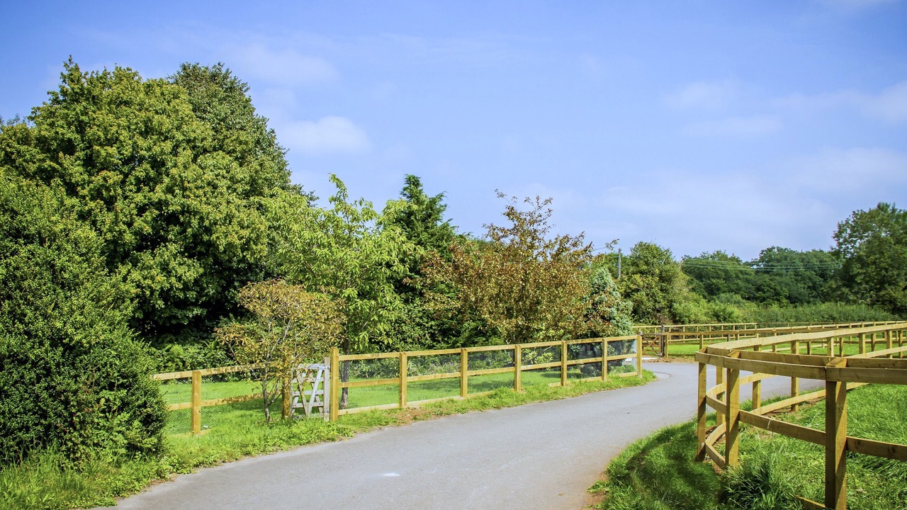 Photo of Others in Shipham