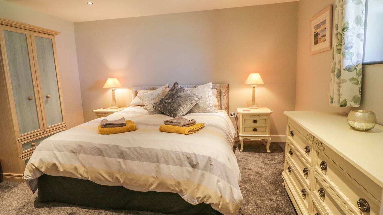 Photo of Others in Saint Columb Major