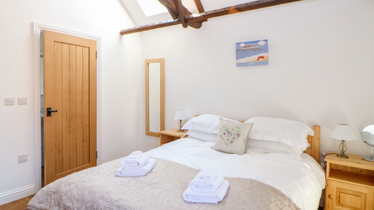 Photo of Others in Foxley