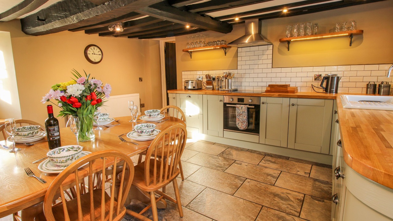 Photo of Others in Clun