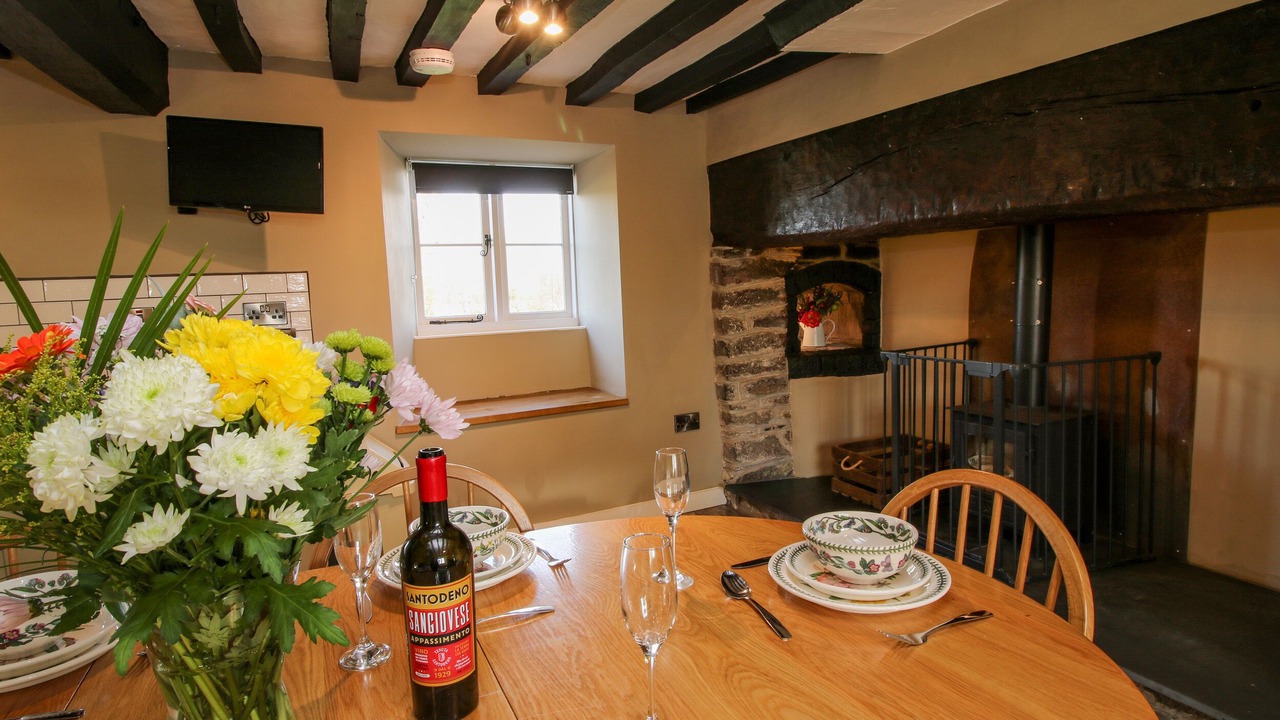 Photo of Others in Clun