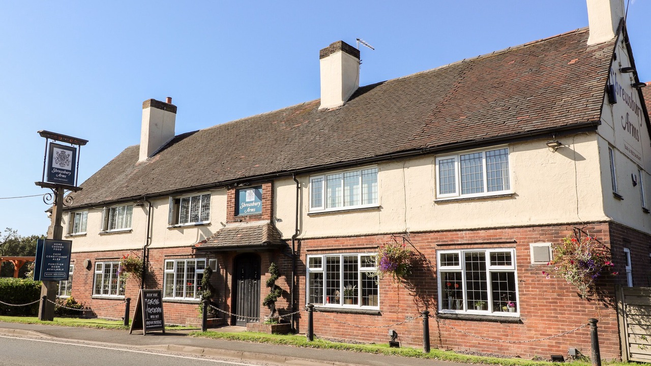 Photo of Others in Mickle Trafford