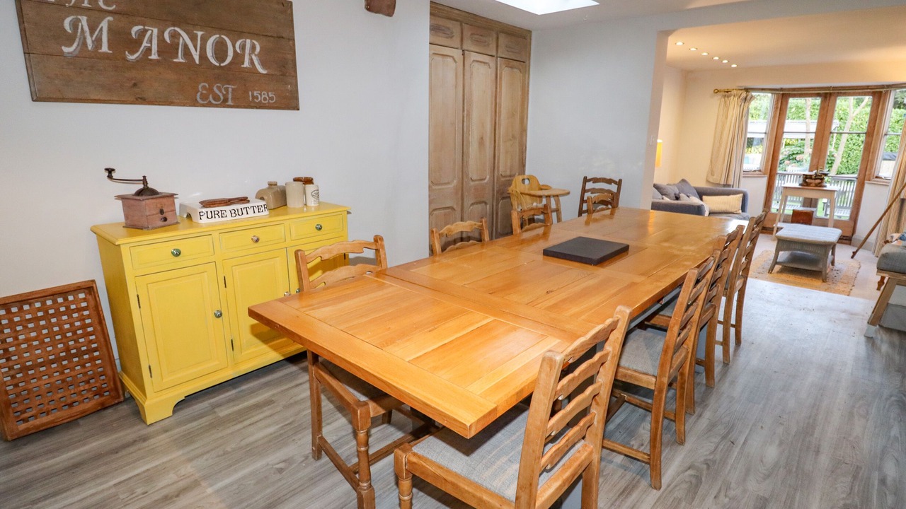 Photo of Others in Mickle Trafford