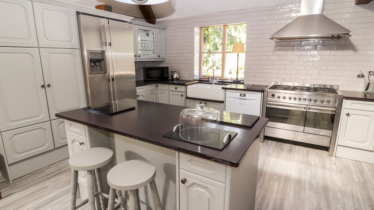 Photo of Others in Mickle Trafford