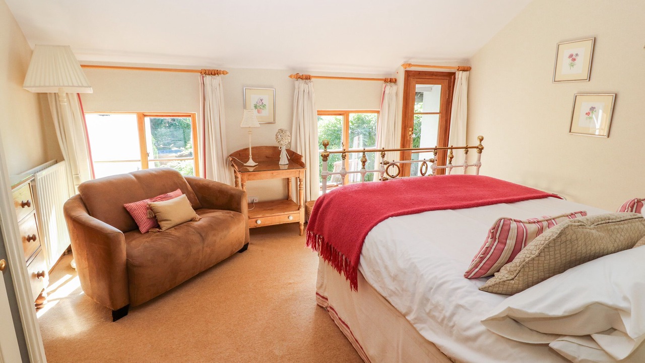 Photo of Others in Mickle Trafford