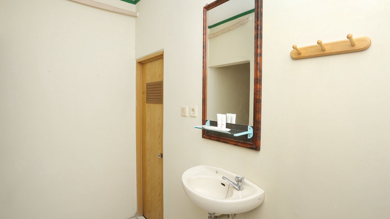 Photo of Bathroom in Cangkringan