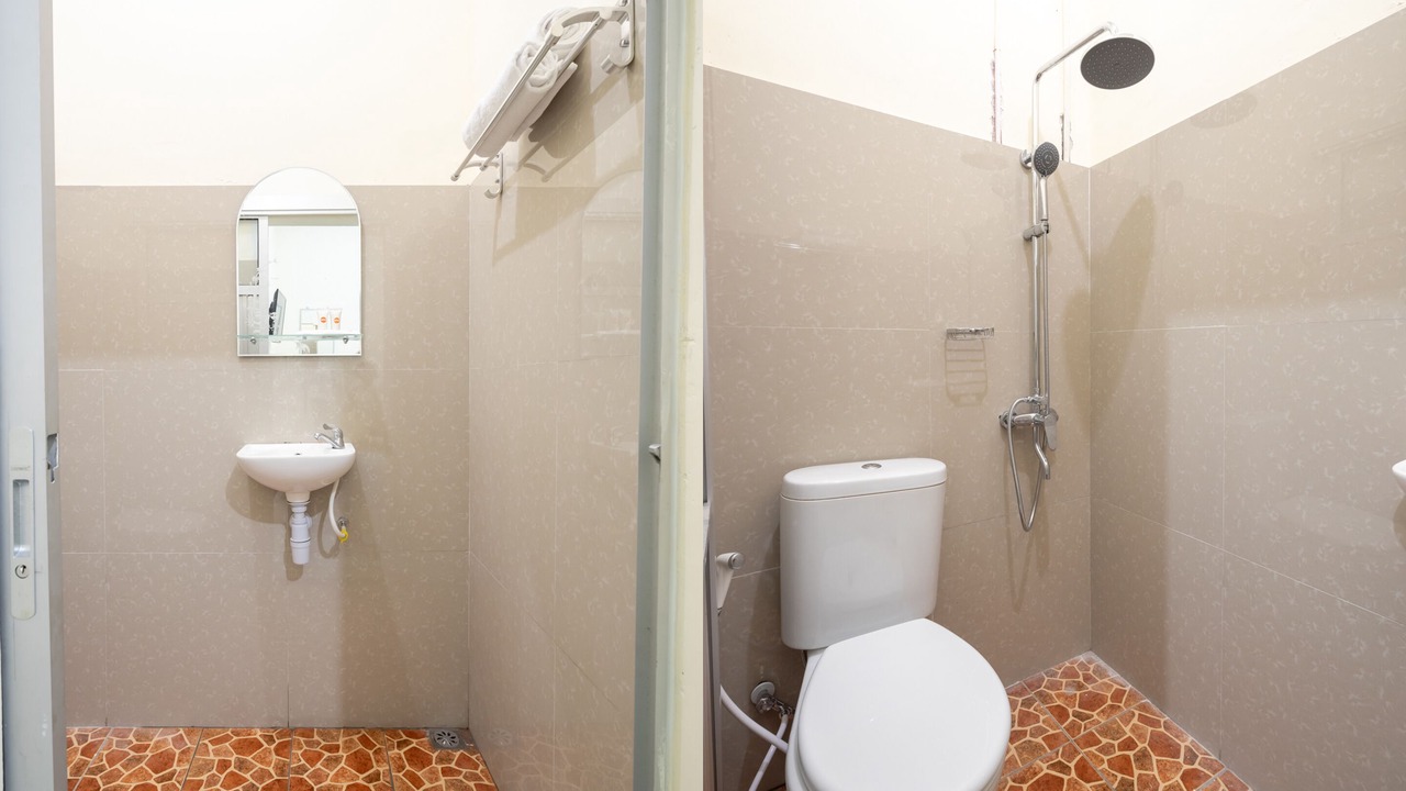 Photo of Bathroom in Pakem