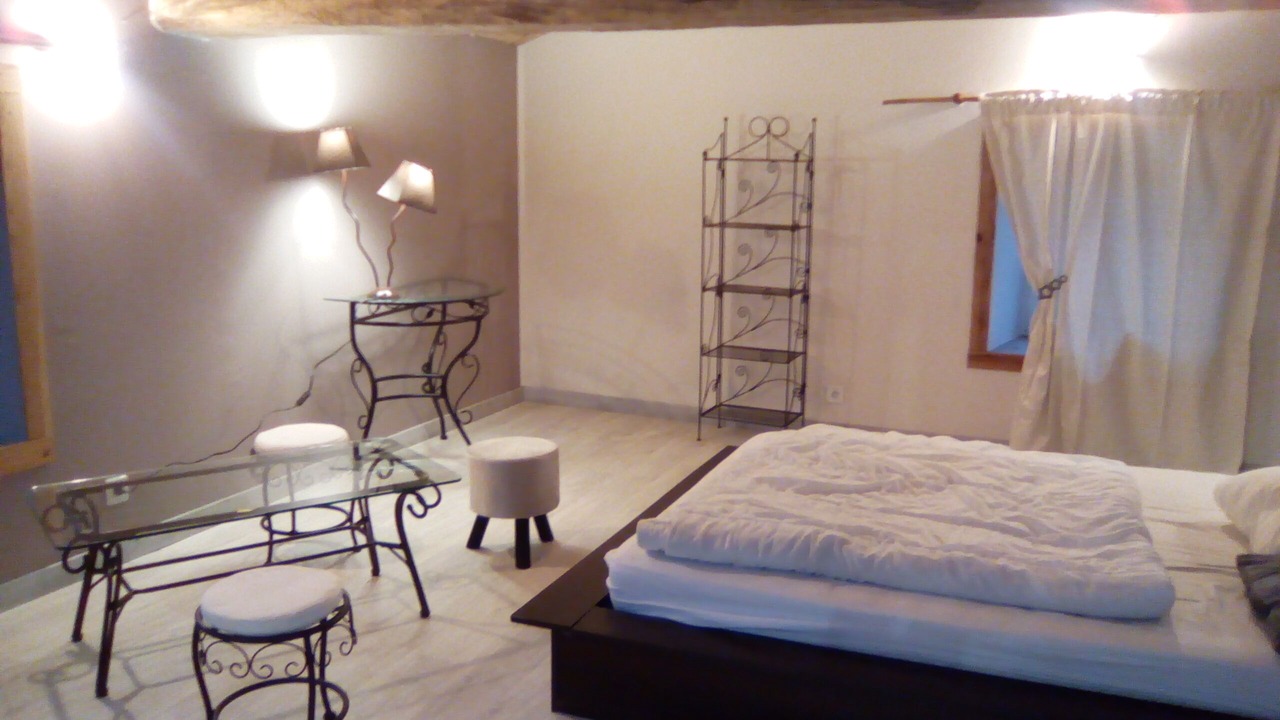 Photo of Bedroom in Mareuil-Sur-Lay-Dissais