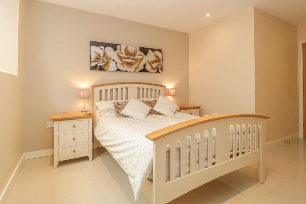 Photo of Others in Sturminster Marshall