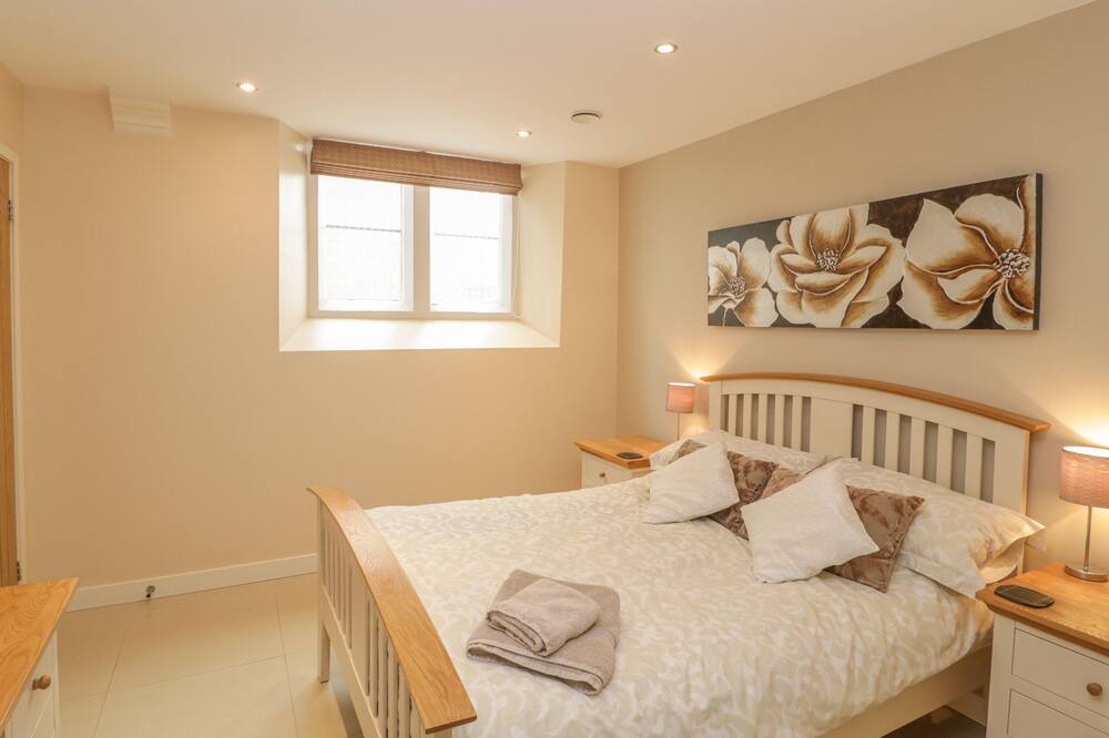 Photo of Others in Sturminster Marshall