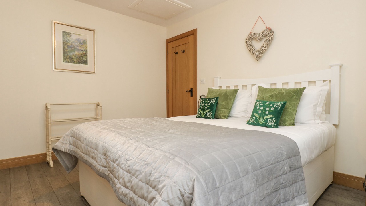 Photo of Others in Carnbrea