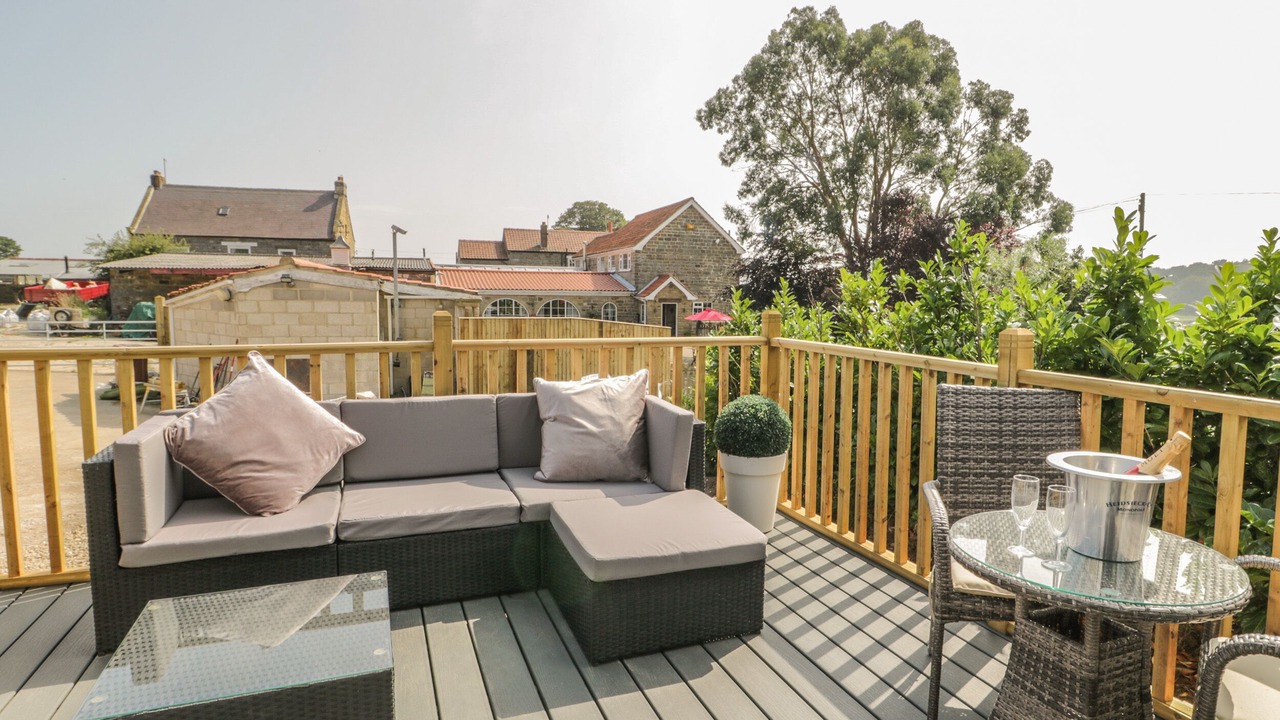 Photo of Patio Balcony in Cloughton