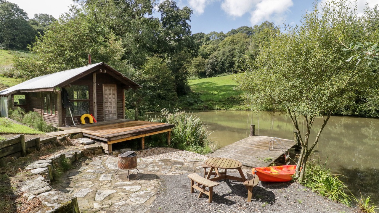 Photo of Others in Cannards Grave