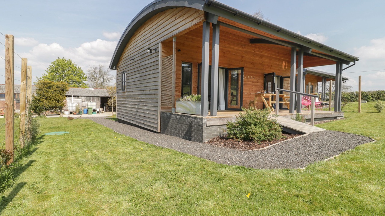 Photo of Others in Cannards Grave