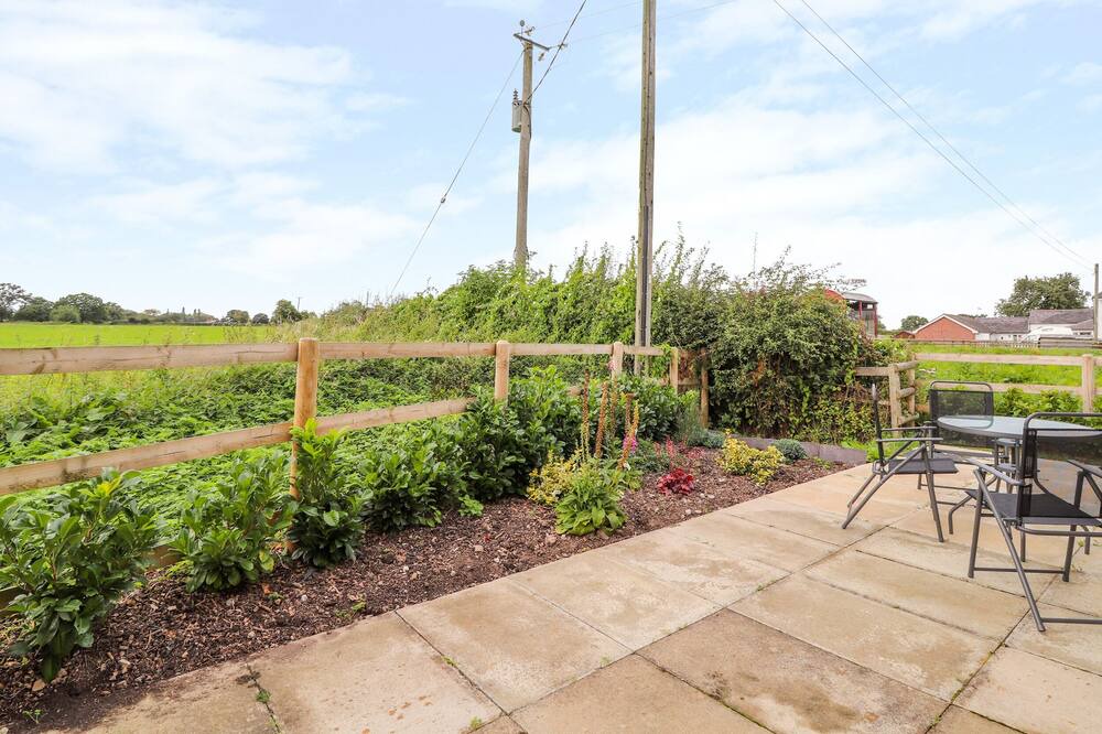 Photo of Others in New Broughton