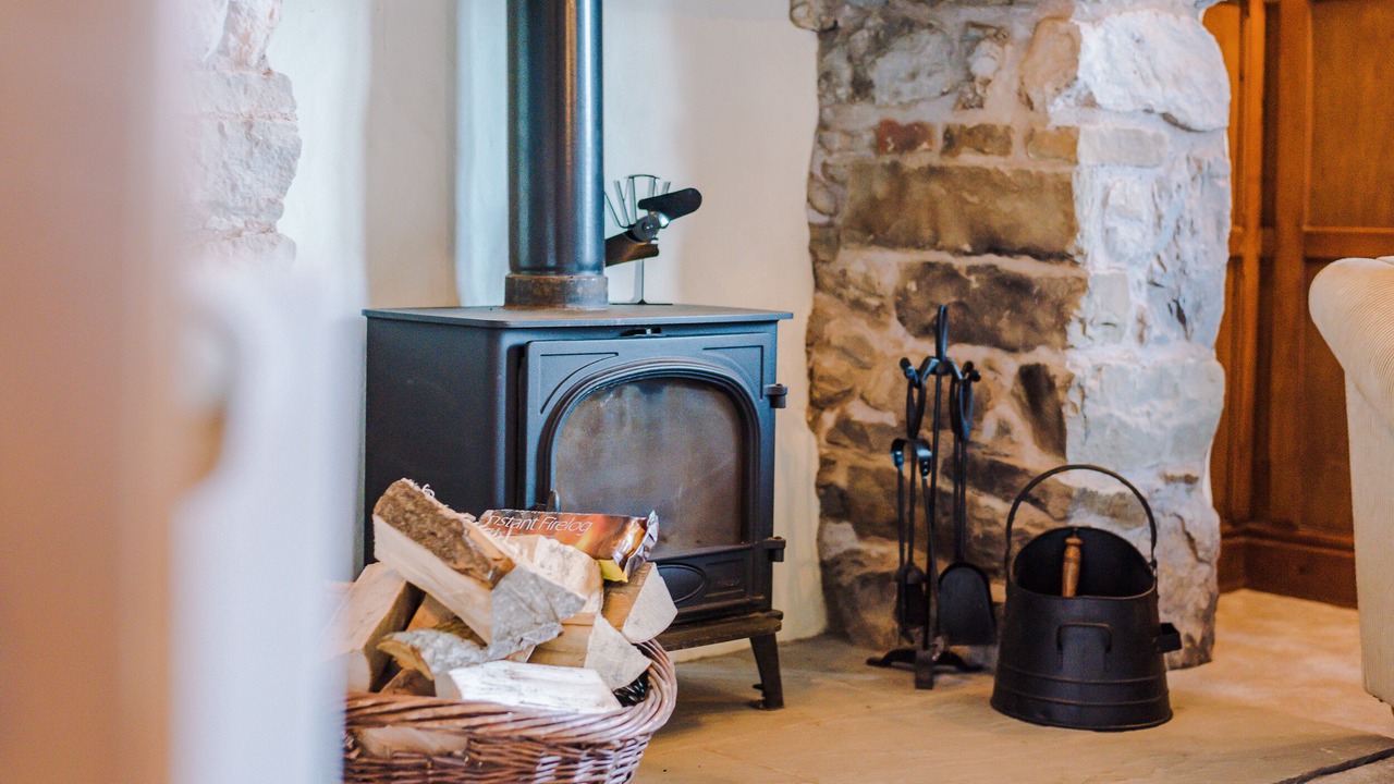 Photo of Others in Axton