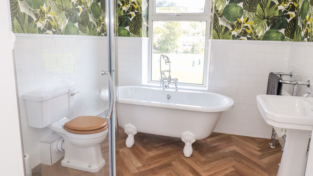 Photo of Bathroom in Giggleswick