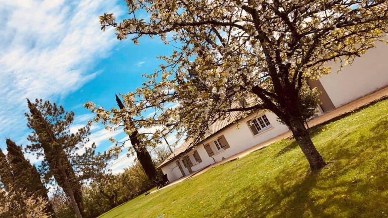 Photo of Outdoor in Devillac