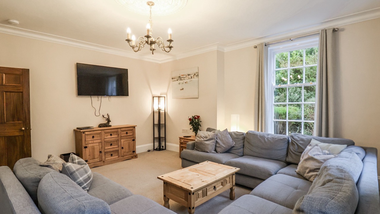 Photo of Livingroom in South Cliff