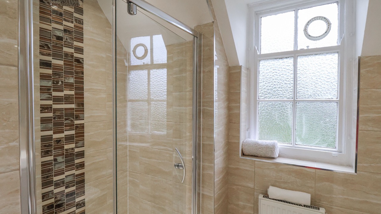 Photo of Others in South Cliff