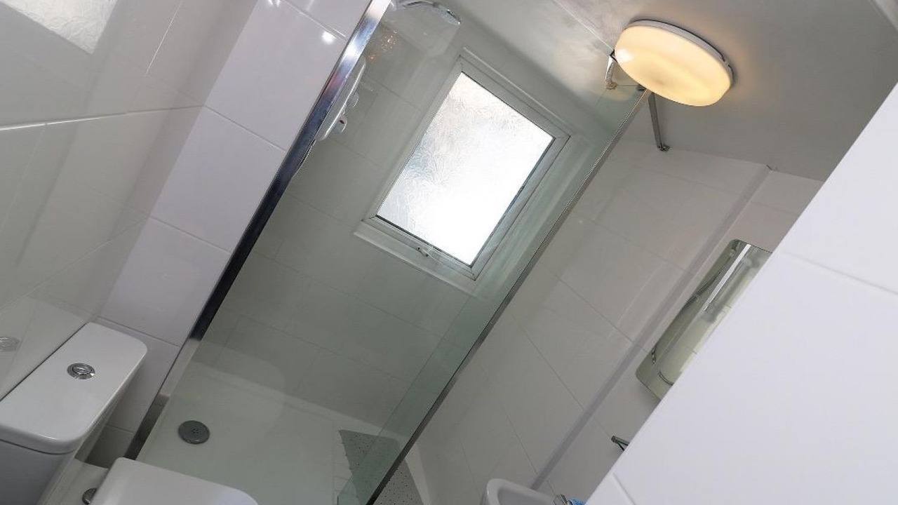 Photo of Bathroom in Portreath