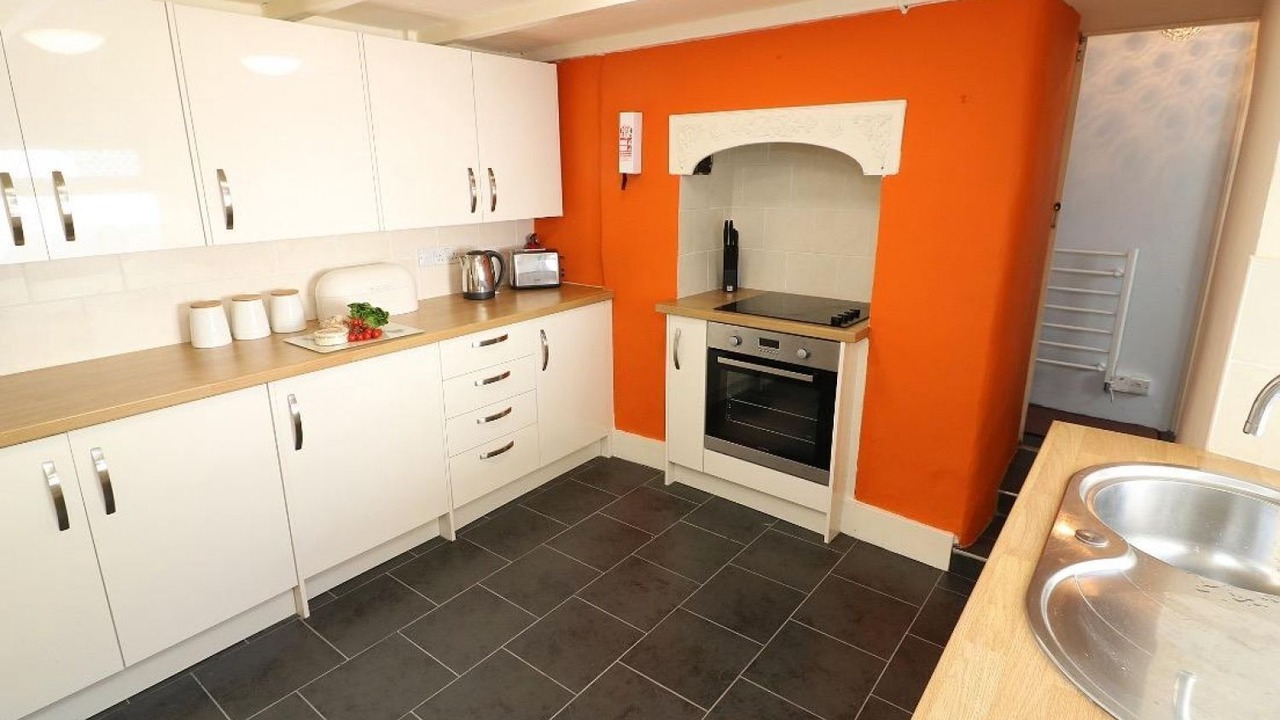 Photo of Kitchen in Portreath