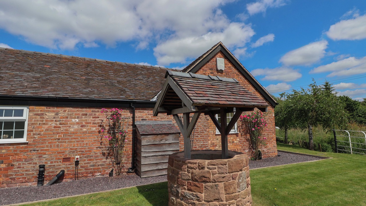 Photo of Others in Wimbolds Trafford