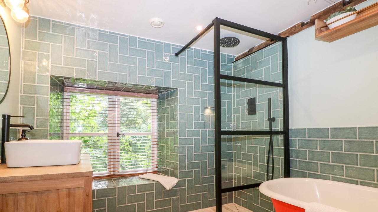 Photo of Bathroom in Nailsworth