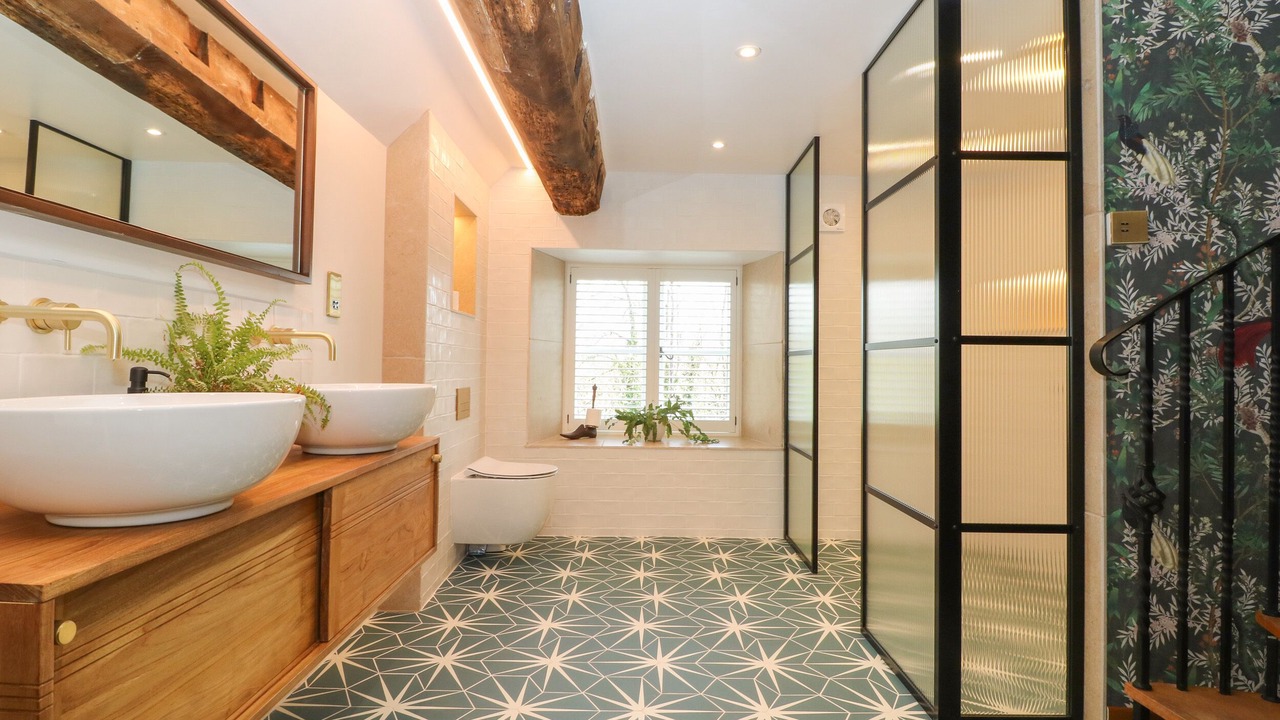 Photo of Bedroom in Nailsworth