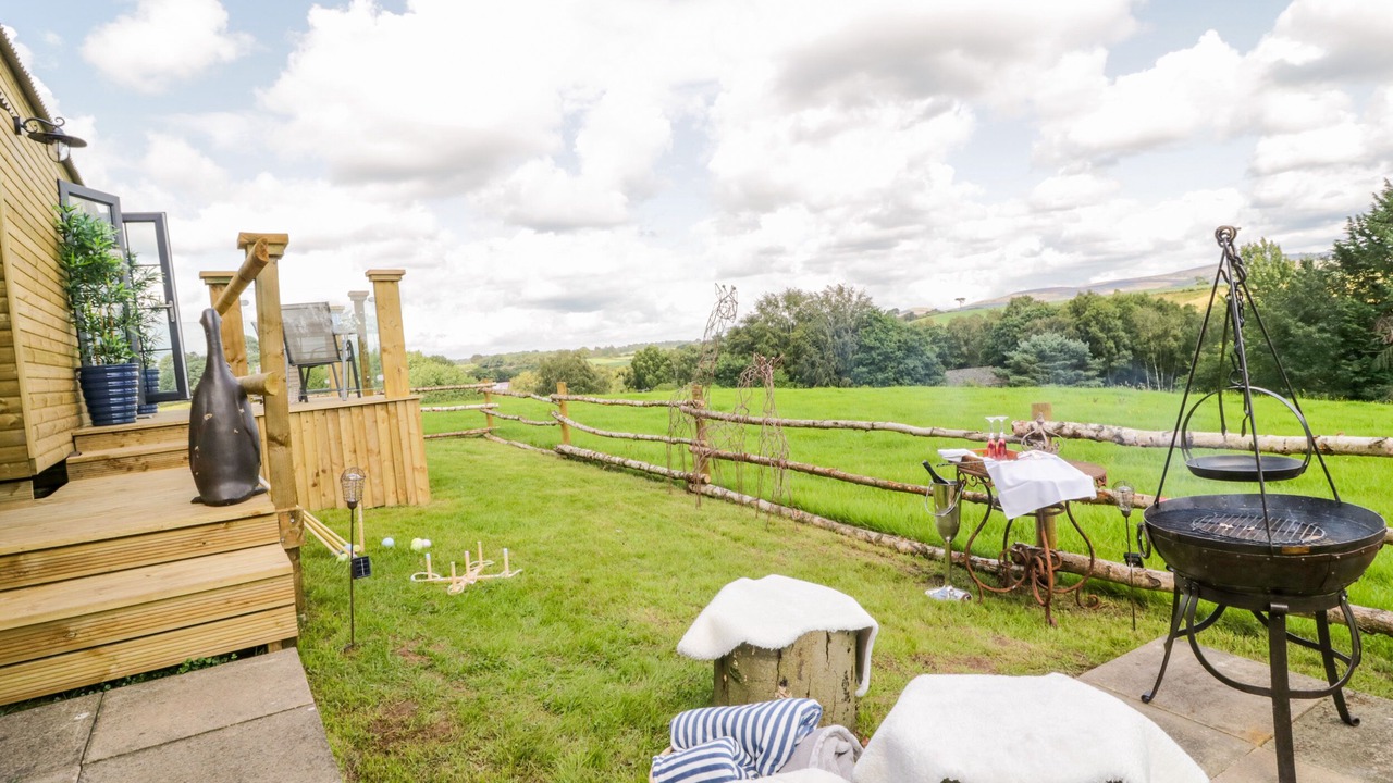 Photo of Others in Hayton